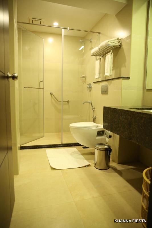 Khanna Fiesta Vellore Exterior foto